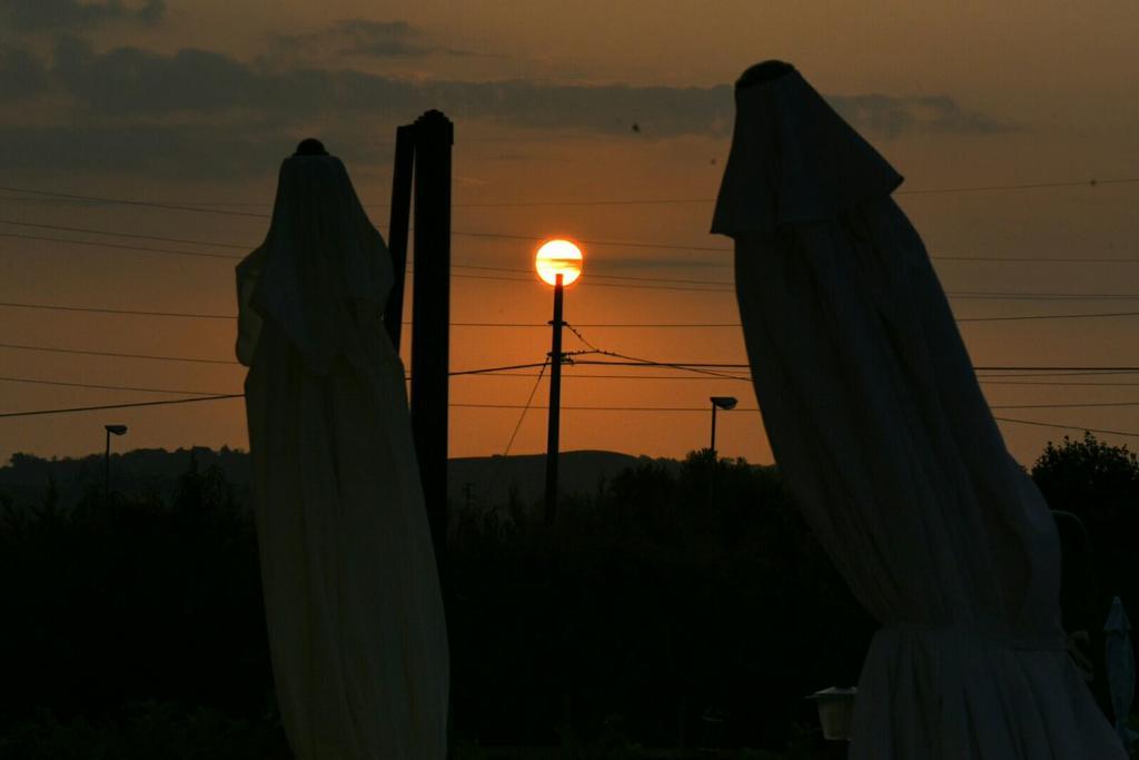 فندق Calamandranaفي  Cascina Vecchia المظهر الخارجي الصورة